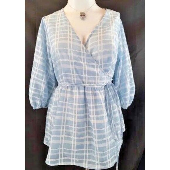 Future Collective Tops - NEW Future Collective Womens Cornflower Blue 3/4 Sleeve Blouse Medium